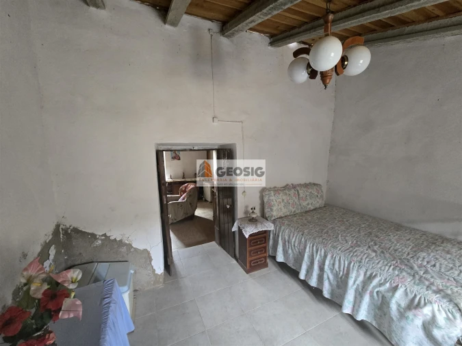 Moradia T3 para Venda em Santa Cruz Foto 9