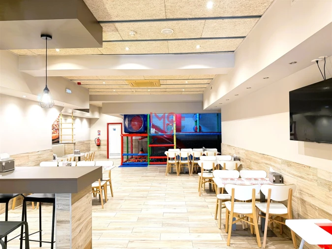 Loja para Venda em Santa Maria, São Pedro e Matacães Foto 7