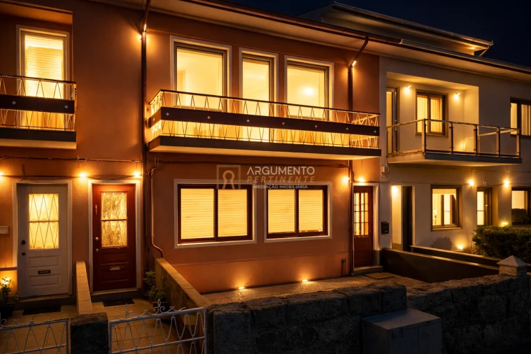 Moradia T2 para Venda em Pedrouços Foto 1