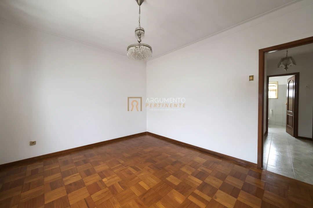 Moradia T2 para Venda em Pedrouços Foto 9