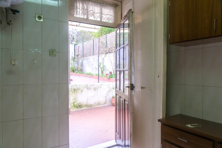 Moradia T2 para Venda em Campanhã Foto 6