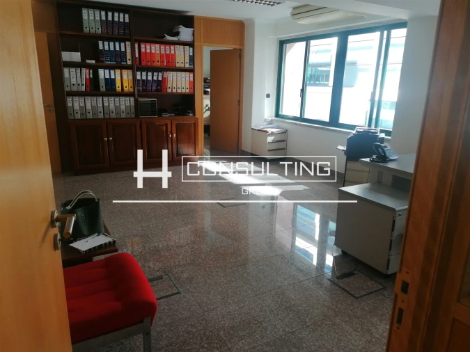 Escritório para Venda em Algés, Linda-A-Velha e Cruz Quebrada-Dafundo Foto 4