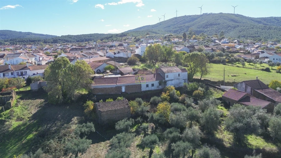 Moradia T1 para Venda em Benquerença Foto 9