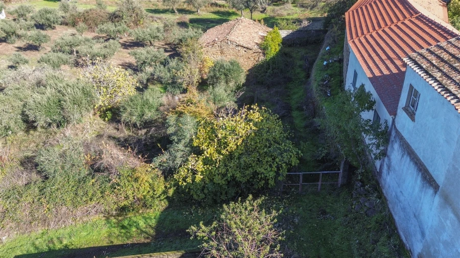 Moradia T1 para Venda em Benquerença Foto 5