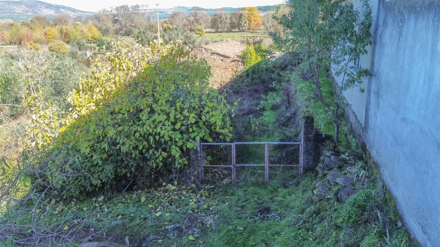 Moradia T1 para Venda em Benquerença Foto 22