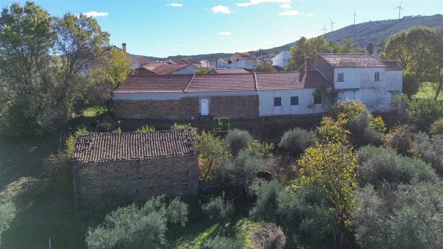 Moradia T1 para Venda em Benquerença Foto 6