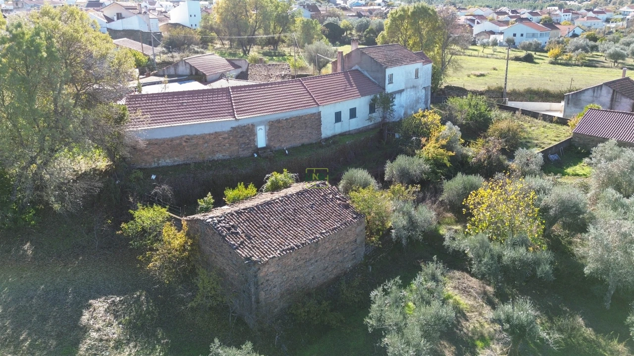 Moradia T1 para Venda em Benquerença Foto 8