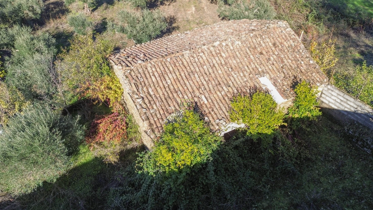 Moradia T1 para Venda em Benquerença Foto 1