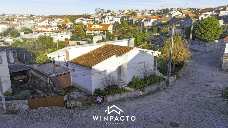 Moradia T3 para Venda em Vilar Seco Foto 56