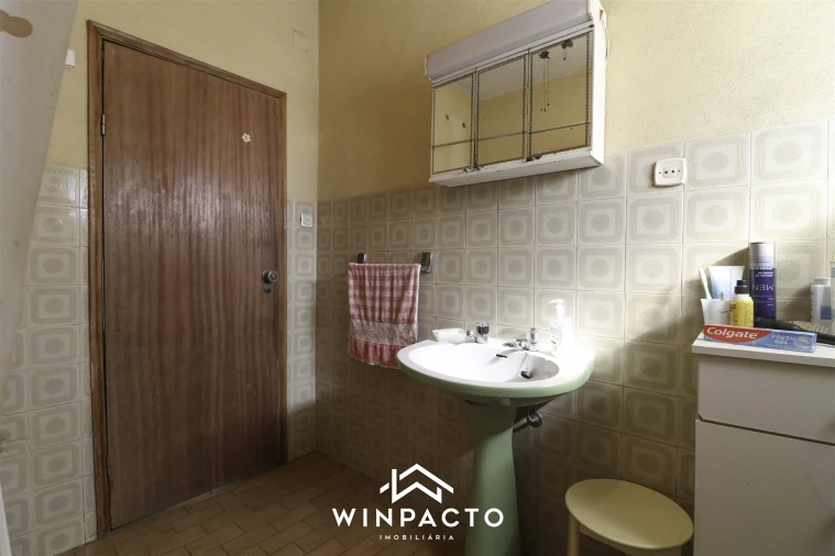 Moradia T3 para Venda em Vilar Seco Foto 10