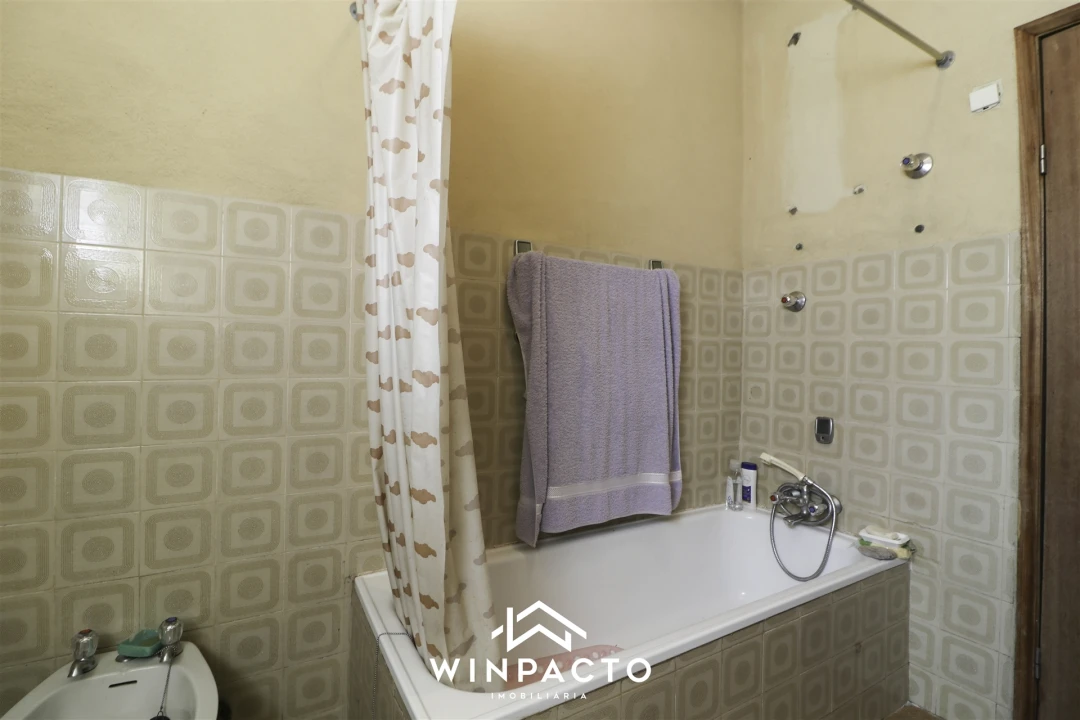 Moradia T3 para Venda em Vilar Seco Foto 11