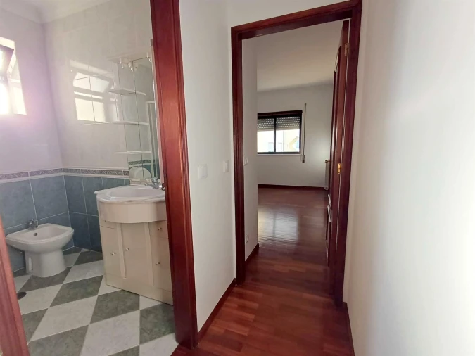 Apartamento T4 para Arrendamento em Buarcos Foto 22