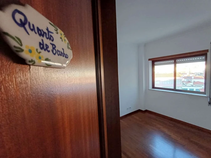 Apartamento T4 para Arrendamento em Buarcos Foto 13
