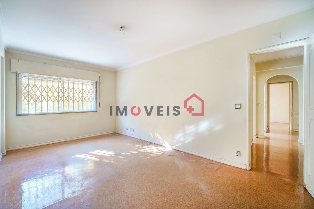 Apartamento T2 para Venda em Algés, Linda-A-Velha e Cruz Quebrada-Dafundo Foto 13