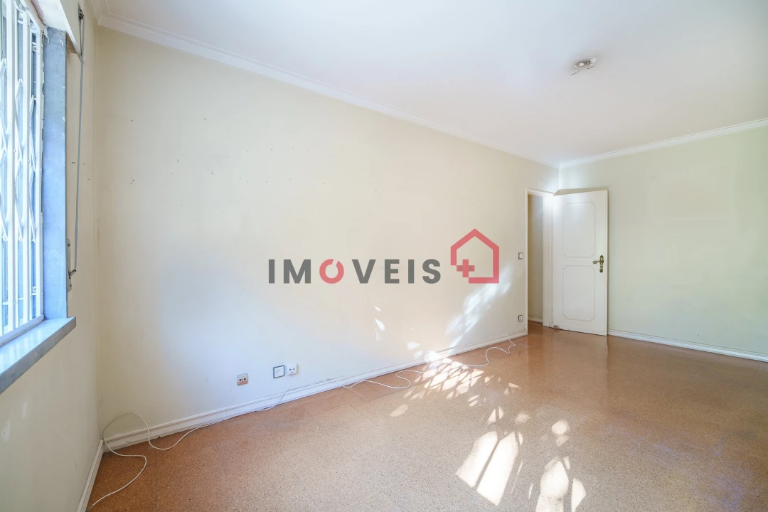 Apartamento T2 para Venda em Algés, Linda-A-Velha e Cruz Quebrada-Dafundo Foto 14