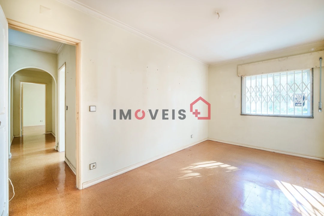 Apartamento T2 para Venda em Algés, Linda-A-Velha e Cruz Quebrada-Dafundo Foto 8