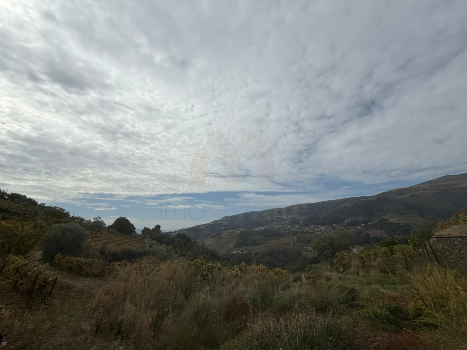Quinta T2 para Venda em Moura Morta e Vinhós Foto 1