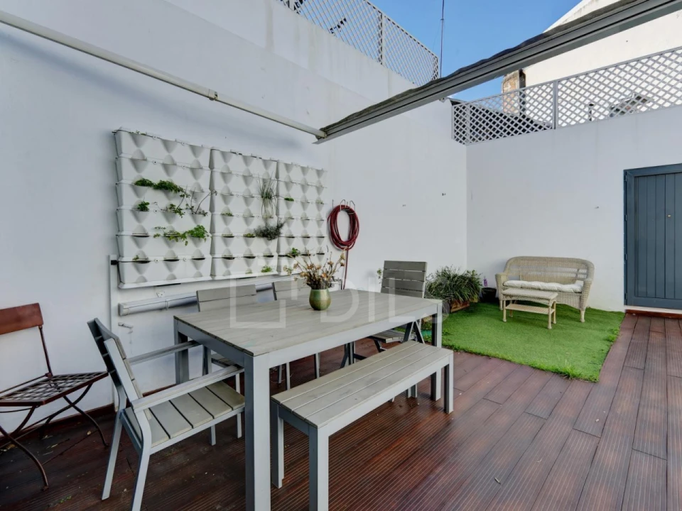 Moradia T5 para Venda em Ajuda Foto 5