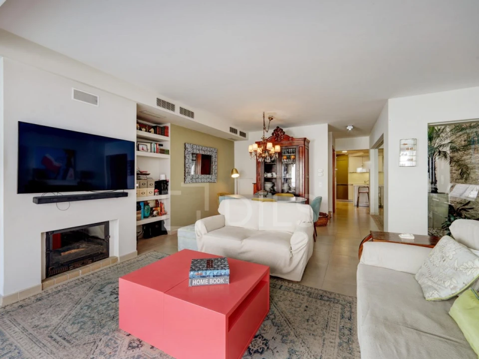 Moradia T5 para Venda em Ajuda Foto 10