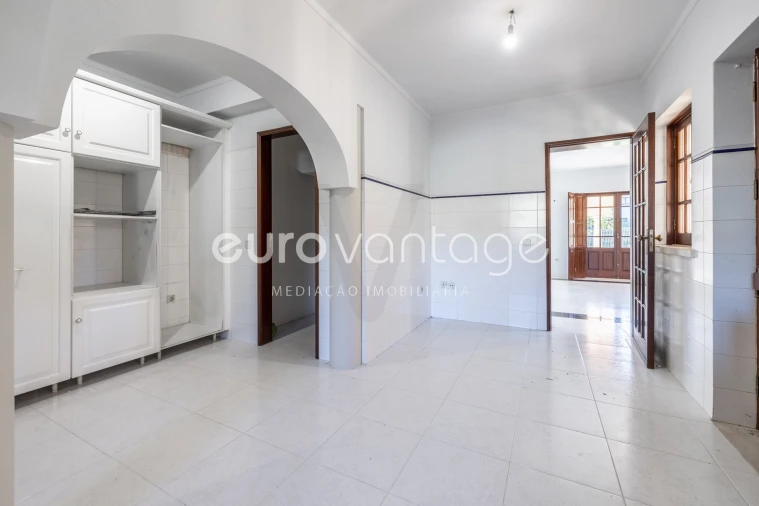 Moradia T6 para Venda em Marrazes e Barosa Foto 17