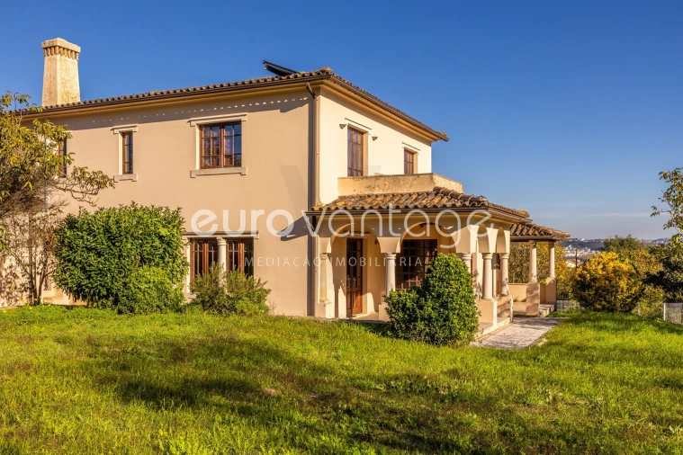 Moradia T6 para Venda em Marrazes e Barosa Foto 1