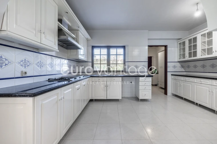 Moradia T6 para Venda em Marrazes e Barosa Foto 19