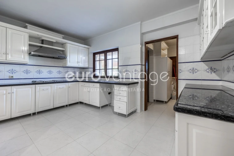 Moradia T6 para Venda em Marrazes e Barosa Foto 20