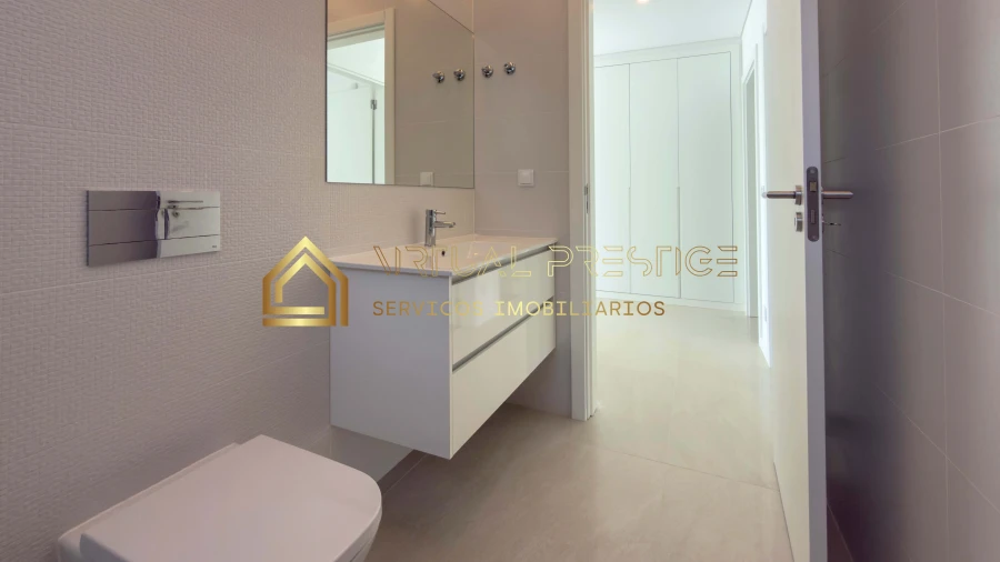 Moradia T4 para Venda em Azeitão (São Lourenço e São Simão) Foto 12