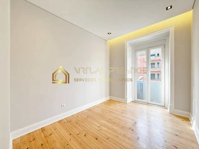 Apartamento T3 para Venda em Areeiro Foto 19