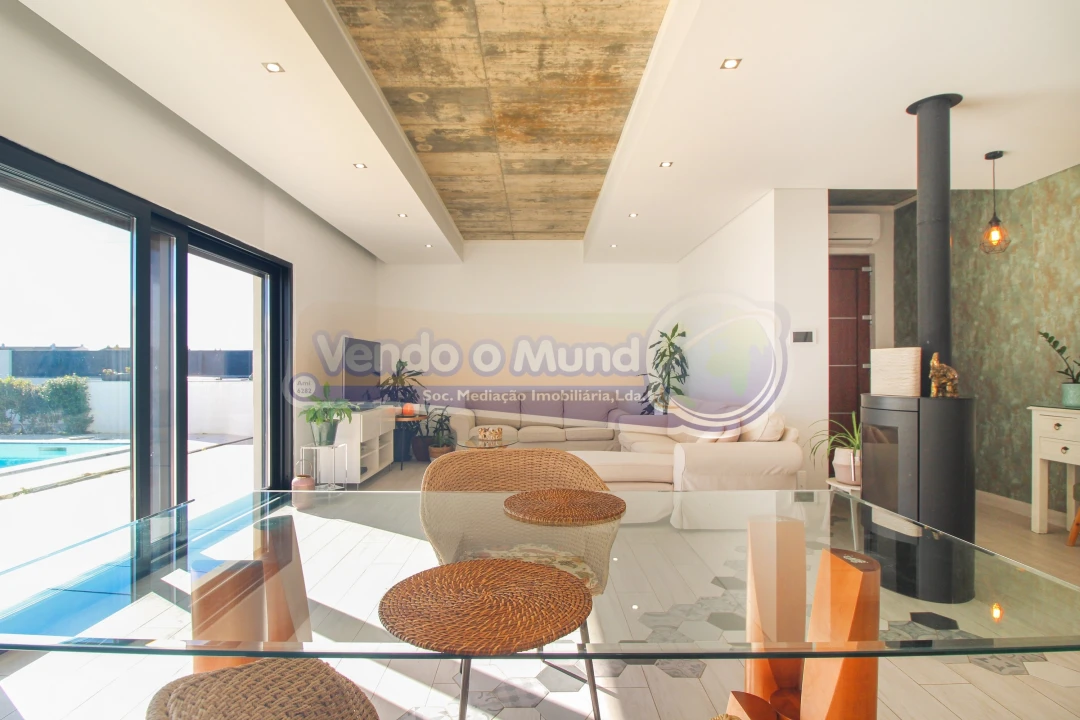 Moradia T3 para Venda em Fazendas de Almeirim Foto 20