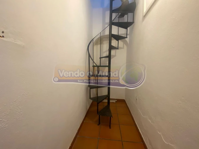 Moradia T2 para Venda em Mora Foto 19