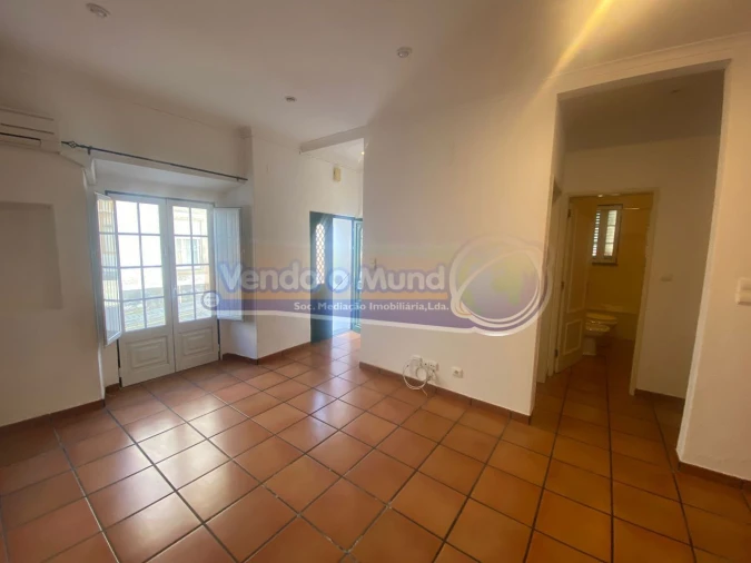 Moradia T2 para Venda em Mora Foto 12