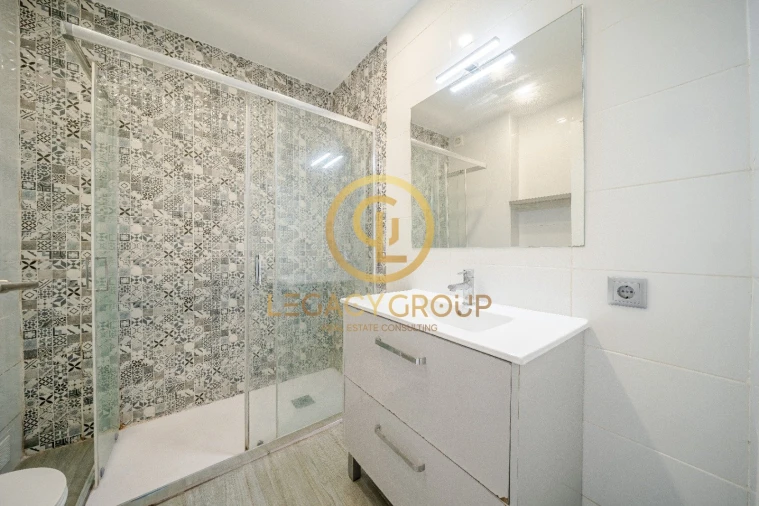 Apartamento T0 para Venda em Armação de Pera Foto 18