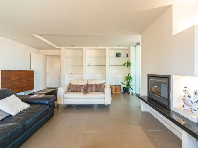 Apartamento T2 para Venda em Areeiro Foto 13