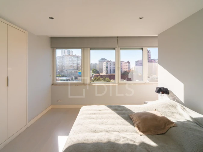 Apartamento T2 para Venda em Areeiro Foto 17