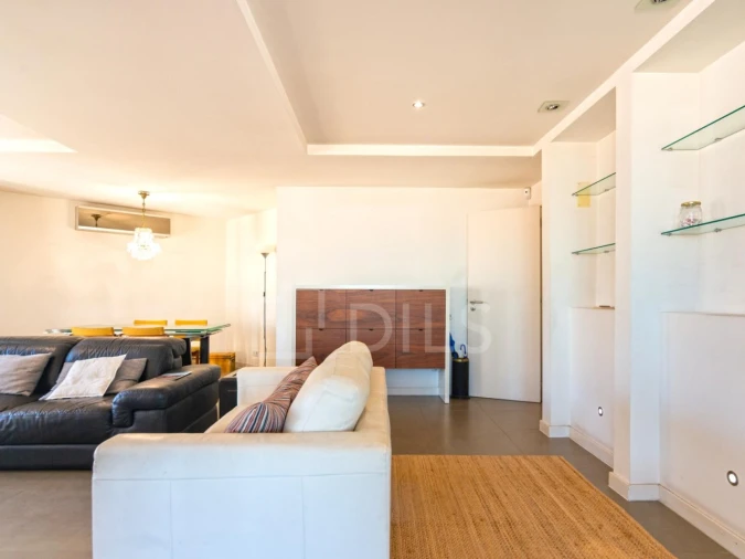 Apartamento T2 para Venda em Areeiro Foto 14