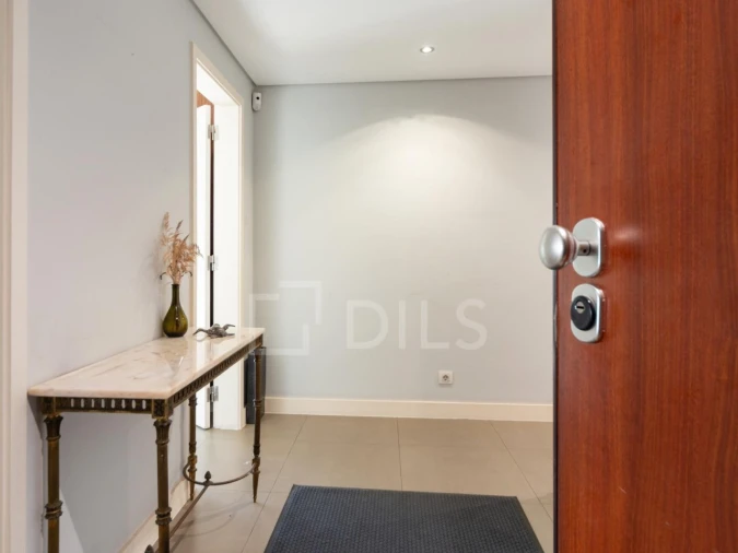 Apartamento T2 para Venda em Areeiro Foto 21