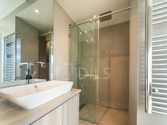 Apartamento T2 para Venda em Areeiro Foto 24