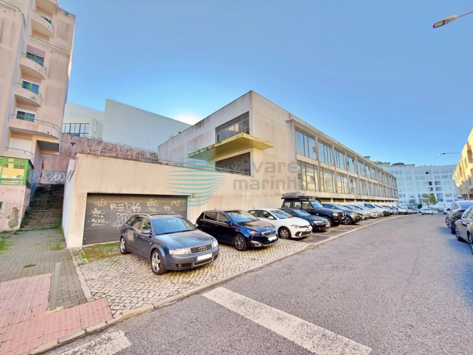 Escritório para Venda em Rio de Mouro Foto 3