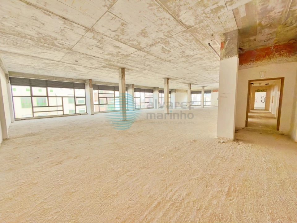 Escritório para Venda em Rio de Mouro Foto 12