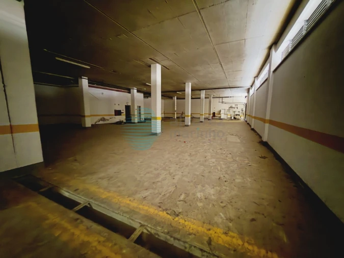 Escritório para Venda em Rio de Mouro Foto 16