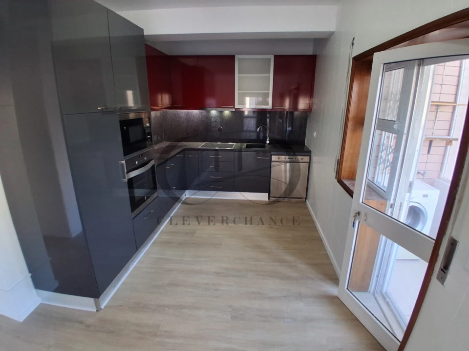 Apartamento T2 para Venda em Baguim do Monte (Rio Tinto) Foto 3