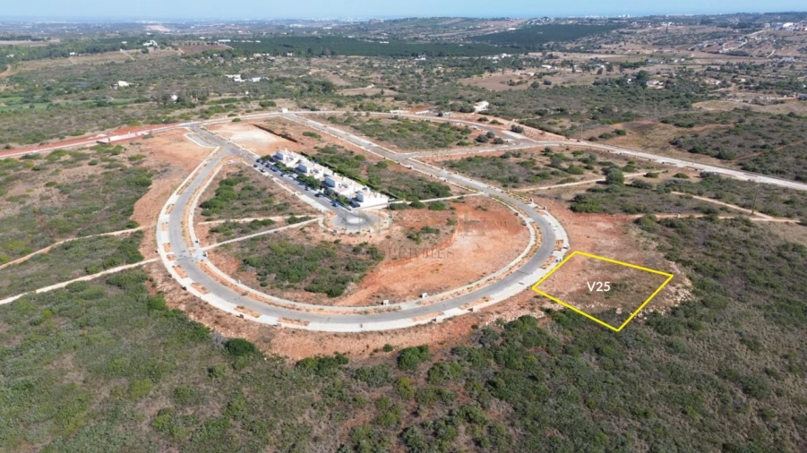 Terreno para Venda em Bensafrim e Barão de São João