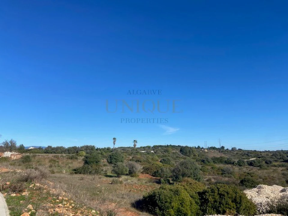 Terreno para Venda em Bensafrim e Barão de São João Foto 2