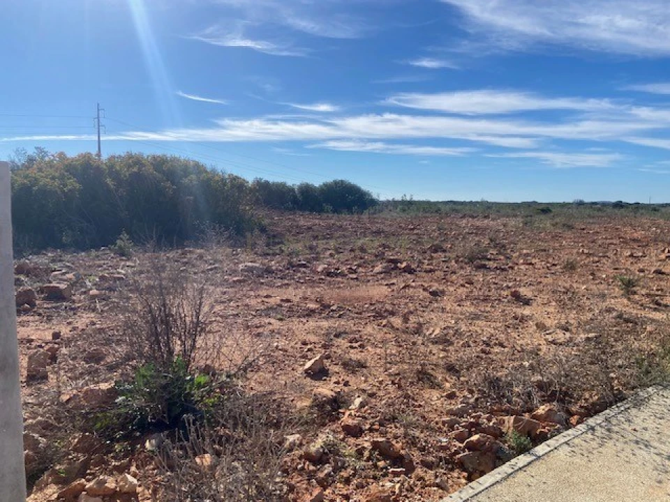 Terreno para Venda em Bensafrim e Barão de São João Foto 3