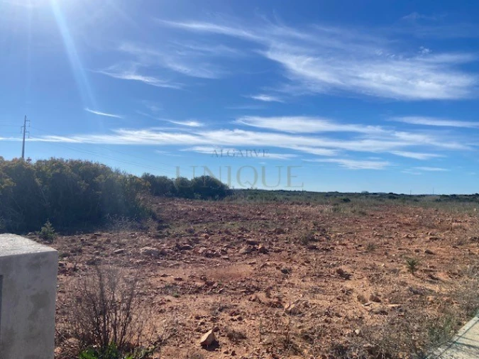 Terreno para Venda em Bensafrim e Barão de São João Foto 2