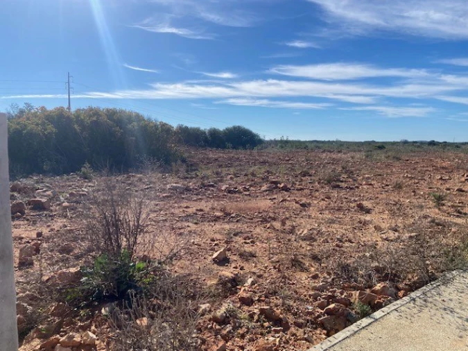 Terreno para Venda em Bensafrim e Barão de São João Foto 3