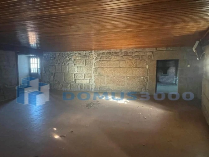 Moradia T5 para Venda em Telões Foto 17