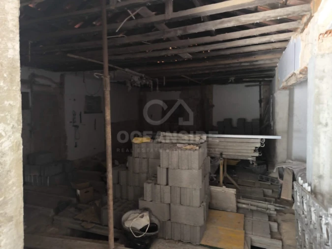 Moradia T1 para Venda em Alcabideche Foto 3