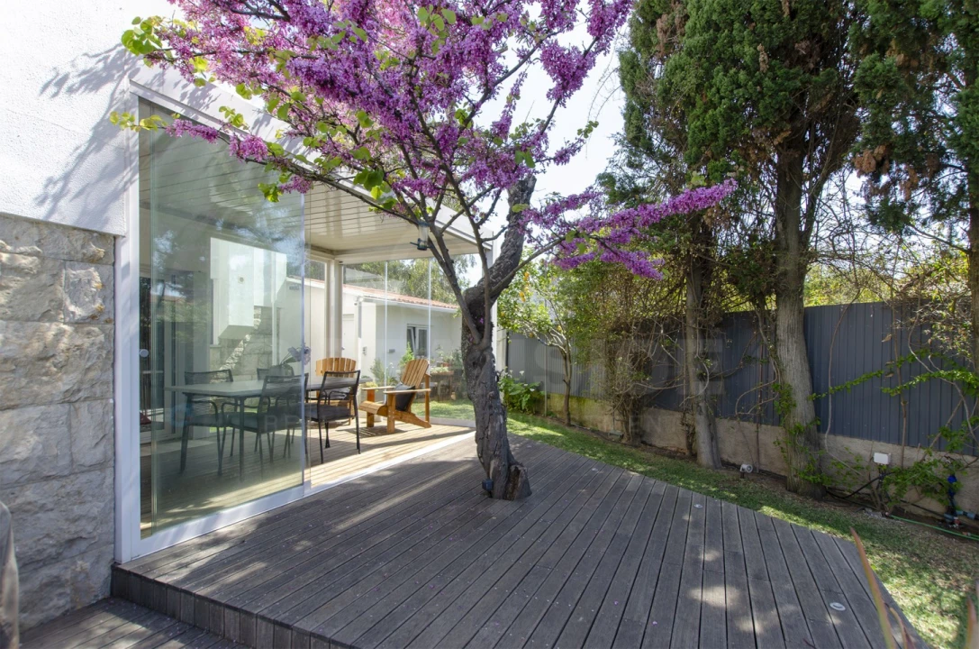 Moradia T6 para Venda em Cascais e Estoril Foto 3